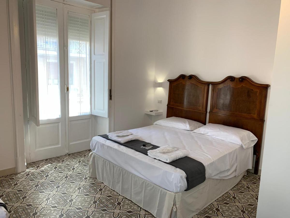 B&B Le Muse Crotone Exterior photo