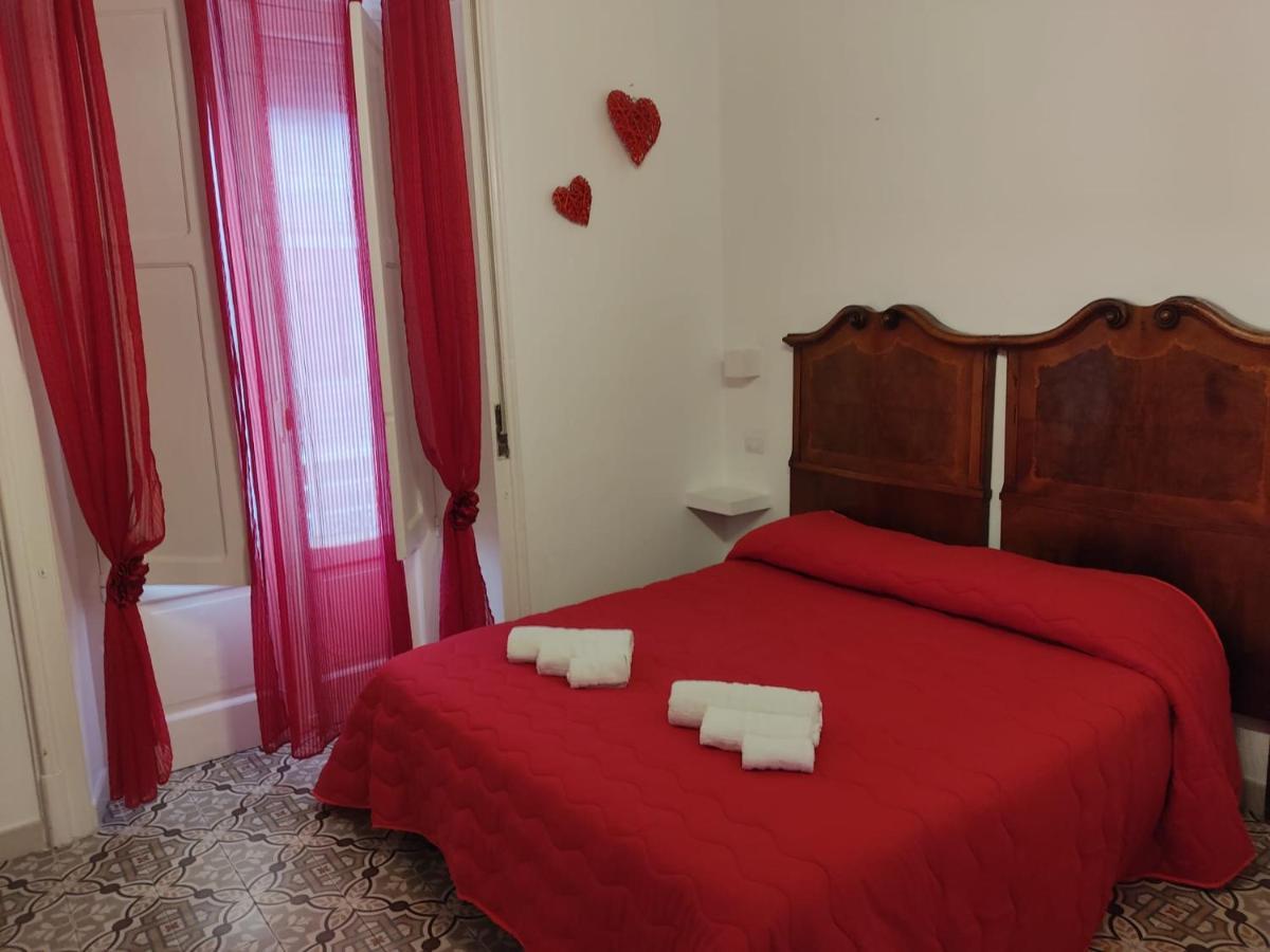 B&B Le Muse Crotone Exterior photo