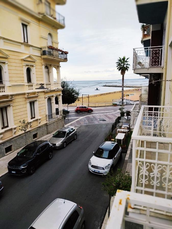 B&B Le Muse Crotone Exterior photo